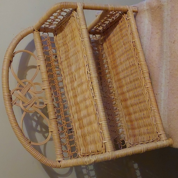 Vintage Other - Vintage Boho Wicker Shelf